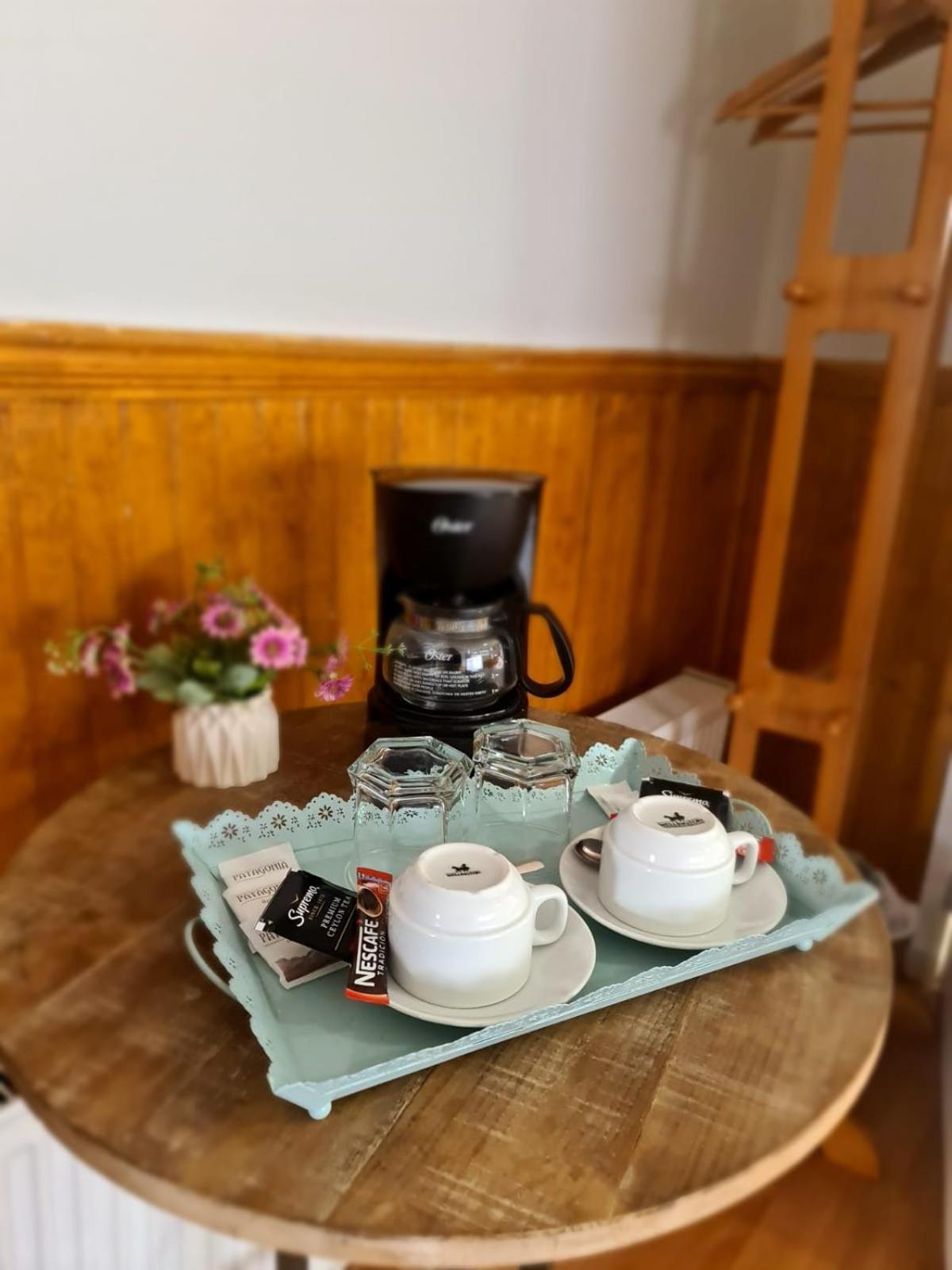Arte Brisa Hostal Boutique Пуэрто-Наталес Экстерьер фото