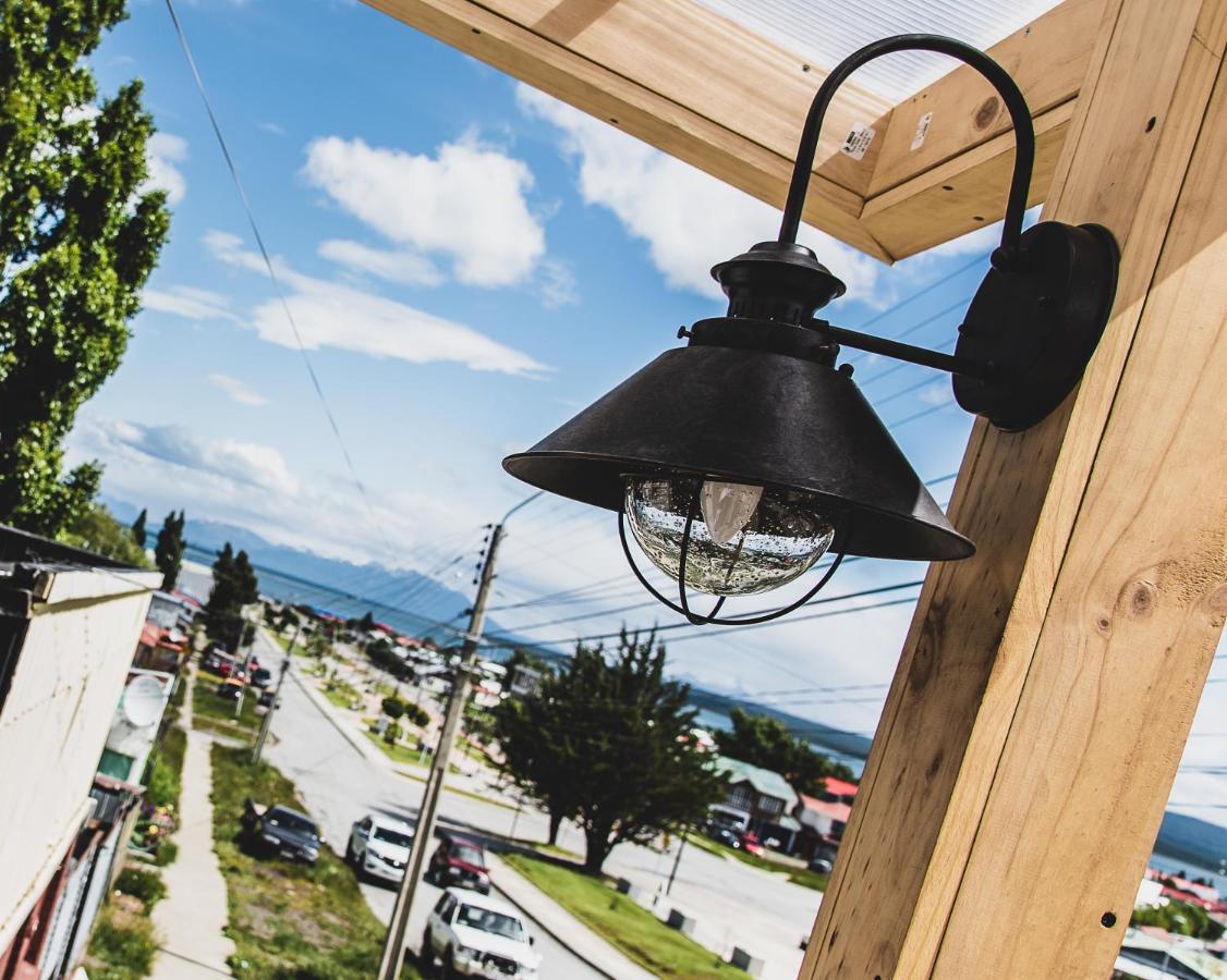 Arte Brisa Hostal Boutique Пуэрто-Наталес Экстерьер фото
